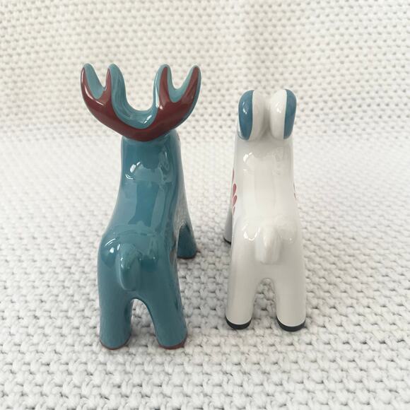 IKEA Vinterfint Set of 2 Ceramic Deer Goat White Blue Folk Figurines 2022 - Picture 5 of 6